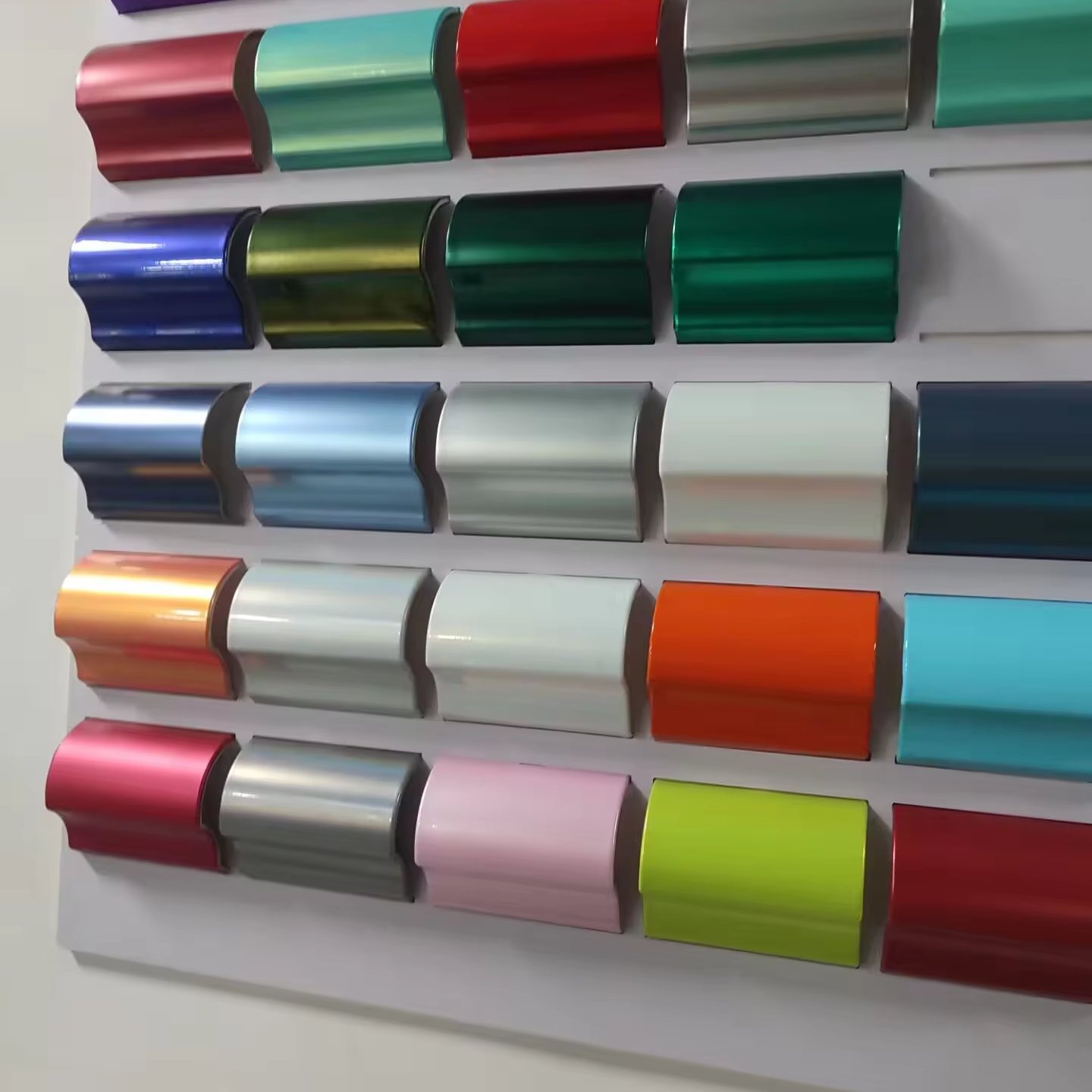 Car Beauty Metal Small Machine Cover Model Film Display Cover Change Color Film Film Paint Color Plate Free Samples